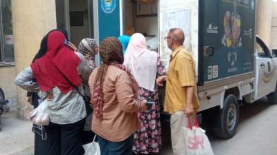 "الزراعة": ٤ منافذ متنقلة لبيع منتجاتها الغذائية بأسعار مخفضة في محافظة الجيزة