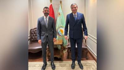 "راية القابضة ووزارة الزراعة" تبحثان تعزيز التعاون لدعم القطاع وتمكين المزارعين عبر "راية فودز"