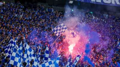 صرخة الجماهير الإلكترونية تمنع "الزعيم" من نجم ليفربول 