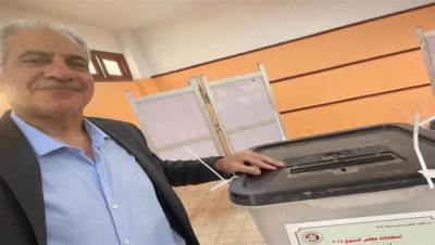 رئيس جامعة أسوان يُدلي بصوته في انتخابات الشيوخ ويؤكد المشاركة واجب وطني ورسالة للطلاب