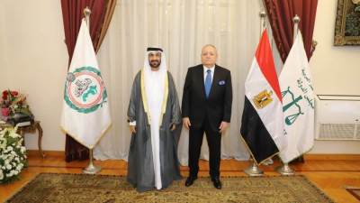 رئيس مجلس الدولة يستقبل رئيس البرلمان العربي لتقديم التهنئة له