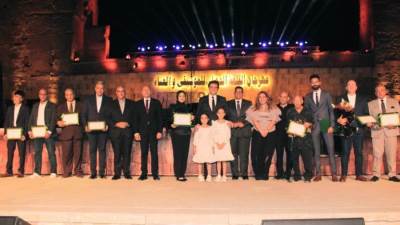 وزير الثقافة يُعلن انطلاقة فعاليات الدورة الـ33 لمهرجان القلعة الدولي للموسيقى والغناء