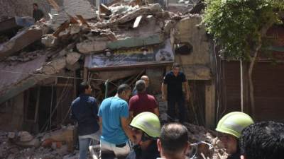 ارتفاع ضحايا حادث انهيار عقار بالشرقية إلى 3 وفيات و7 مصابين