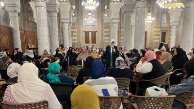 الأوقاف تنظم ندوة دينية بعنوان "فقه السيرة" في مسجد السيدة زينب 