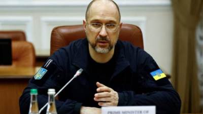 واشنطن وكييف تبحثان صفقة طائرات مسيّرة وضمانات أمنية لأوكرانيا