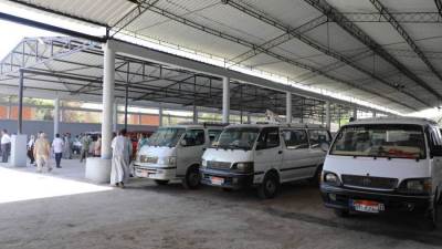 محافظ المنيا يقرر غرامة 5 آلاف جنيه على المركبات المخالفة خارج المواقف الرسمية