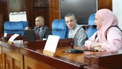 رئيس نقابة البترول يفتتح أولى الدورات التدريبية ضمن خطة إعداد الكوادر النقابية 