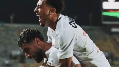 عاجل.. الزمالك يكتسح المصري ويتصدر الدوري