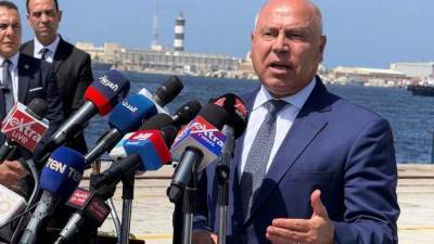 كامل الوزير يدعو الشركات الأمريكية للاستثمار في مجال النقل البحري