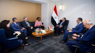 وزير الخارجية يشدد على حق الشعب الفلسطيني في البقاء على أرضه ورفض التهجير