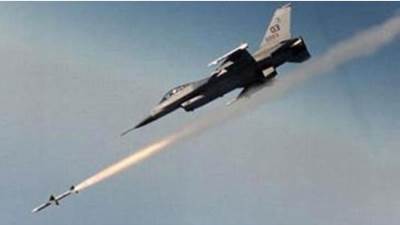 طيران الاحتلال الإسرائيلي يشن غارات جوية عنيفة على مناطق متفرقة بغزة