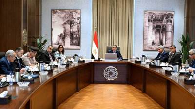 رئيس الوزراء يترأس اجتماع اللجنة الرئيسية لتقنين أوضاع الكنائس والمباني الخدمية التابعة لها