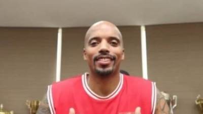 الأهلي ينهي تعاقده مع محترف السلة