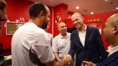 الأهلي يوجه الشكر إلى عماد النحاس