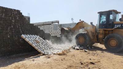 إزالة 82 حالة تعدٍ واسترداد 936 فدانًا من أملاك الدولة بأسيوط