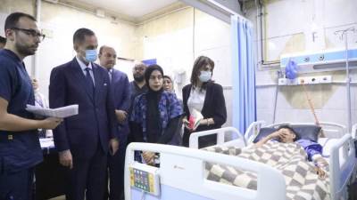نائب وزير الصحة يوجه بفتح تحقيق في واقعة بمستشفى المنيرة خلال جولة مفاجئة