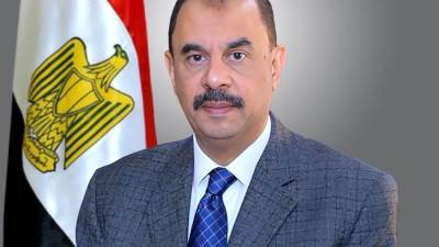 محافظ سوهاج يهنئ نواب المحافظة الفائزين في انتخابات مجلس الشيوخ