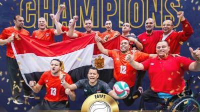 ياسر إدريس يهنئ أبطال الطائرة البارالمبية بعد التتويج بذهبية العالم 