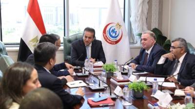 وزير الصحة يبحث مع شركة صينية تعزيز التعاون في الذكاء الاصطناعي