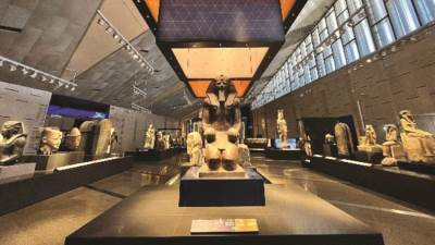 مدير مركز ترميم الآثار: المتحف المصري الكبير يضم أكبر مركز ترميم بالعالم