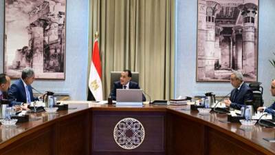 رئيس الوزراء يتابع عددًا من ملفات عمل وزارة السياحة والآثار