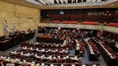 الكنيست تصادق بالقراءة الأولى على وقف تزويد منشآت "الأونروا" بالمياه والكهرباء