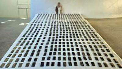 ضبط بؤر إجرامية شديدة الخطورة لتجار المخدرات والأسلحة بمطروح والإسكندرية