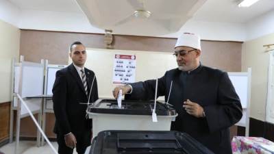 مفتي الجمهورية يُدلي بصوته في انتخابات مجلس النواب لعام 2025