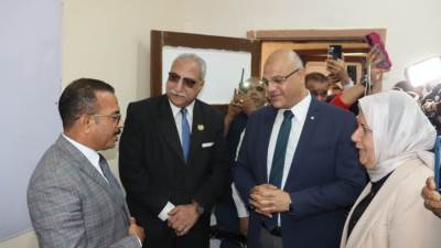 محافظ القليوبية يتابع سير اللجان في انتخابات مجلس النواب