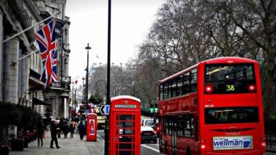 سياسات ضريبية جديدة تدفع أبرز أثرياء بريطانيا إلى مغادرة البلاد