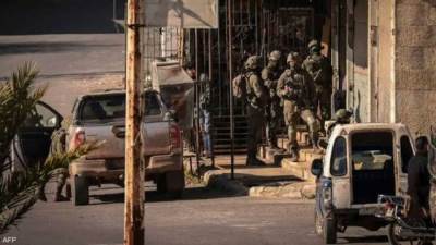 إعلام سوري: 10 شهداء في قصف إسرائيلي واشتباكات ببلدة "بيت جن" بدمشق