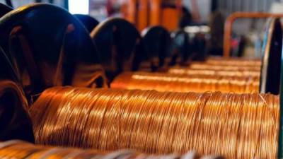 أسعار النحاس تسجل رقمًا قياسيًا جديدًا