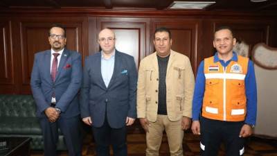 تكريم مشرف بإسعاف بني سويف لإنقاذه عامل نظافة تعرض لتوقف تنفس مفاجئ