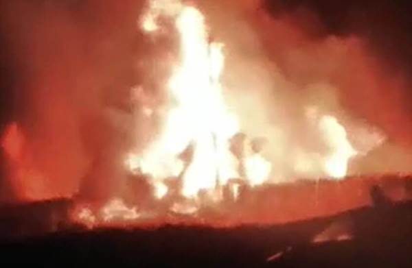 انفجارات كبيرة تهز شيراز في إيران