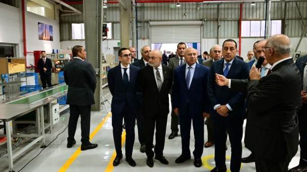 باستثمارات نصف مليار جنيه رئيس الوزراء يفتتح مصنع "المنصور لتصنيع الفلاتر الصناعية"