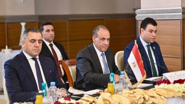 وزير الخارجية يشارك في اجتماع الآلية الثلاثية لدول جوار ليبيا بالجزائر