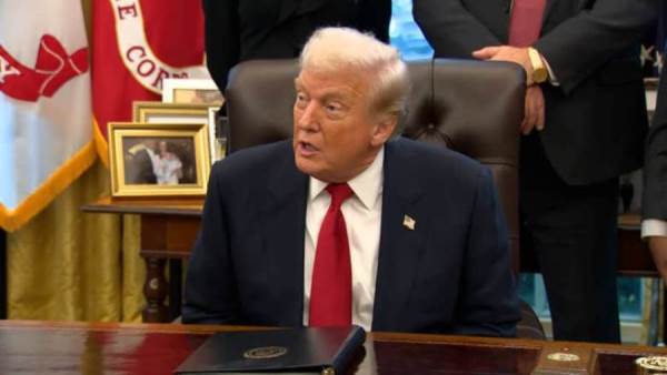 ترامب يتجه للحرب ومادورو يهدد.. ماذا ينتظر فنزويلا؟