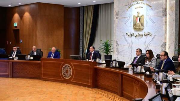 رئيس الوزراء يترأس اجتماع المجلس الأعلى للطاقة