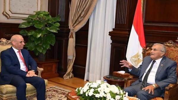 رئيس مجلس الشيوخ يشيد بعمق العلاقات التاريخية بين مصر والعراق