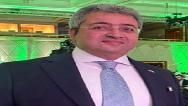 سفير مصر بالدوحة يعقد لقاءات مع المسؤولين القطريين