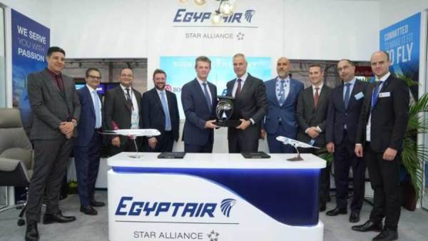 مصر للطيران توقع اتفاقية بيع وإعادة استئجار 3 طائرات أيرباص A350-900 مع BOC Aviation