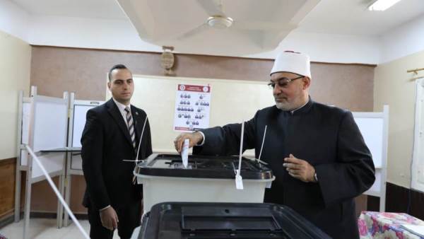 مفتي الجمهورية يُدلي بصوته في انتخابات مجلس النواب لعام 2025