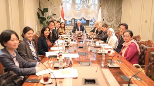 وزير التعليم العالي يبحث سبل التعاون مع هيئة التعاون الدولي اليابانية "جايكا"
