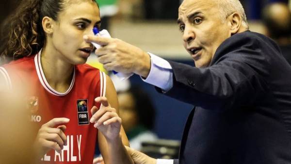 بطولة إفريقا لسيدات السلة| طارق خيري: فخور بالفوز باللقب التاريخي مع الأهلي